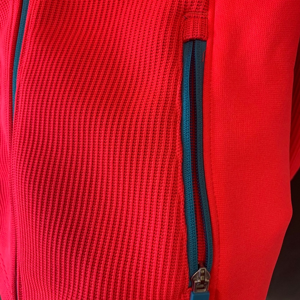Swiss tech jacket - Picture 3 of 4